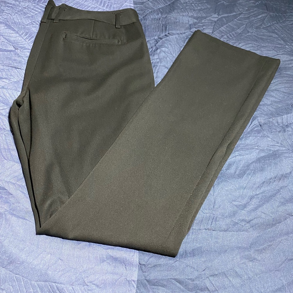 Express Straight Leg Pants — Black